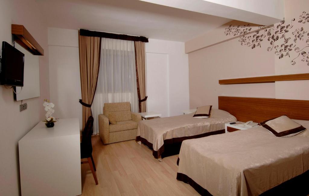 Han Hotel Анталия Стая снимка