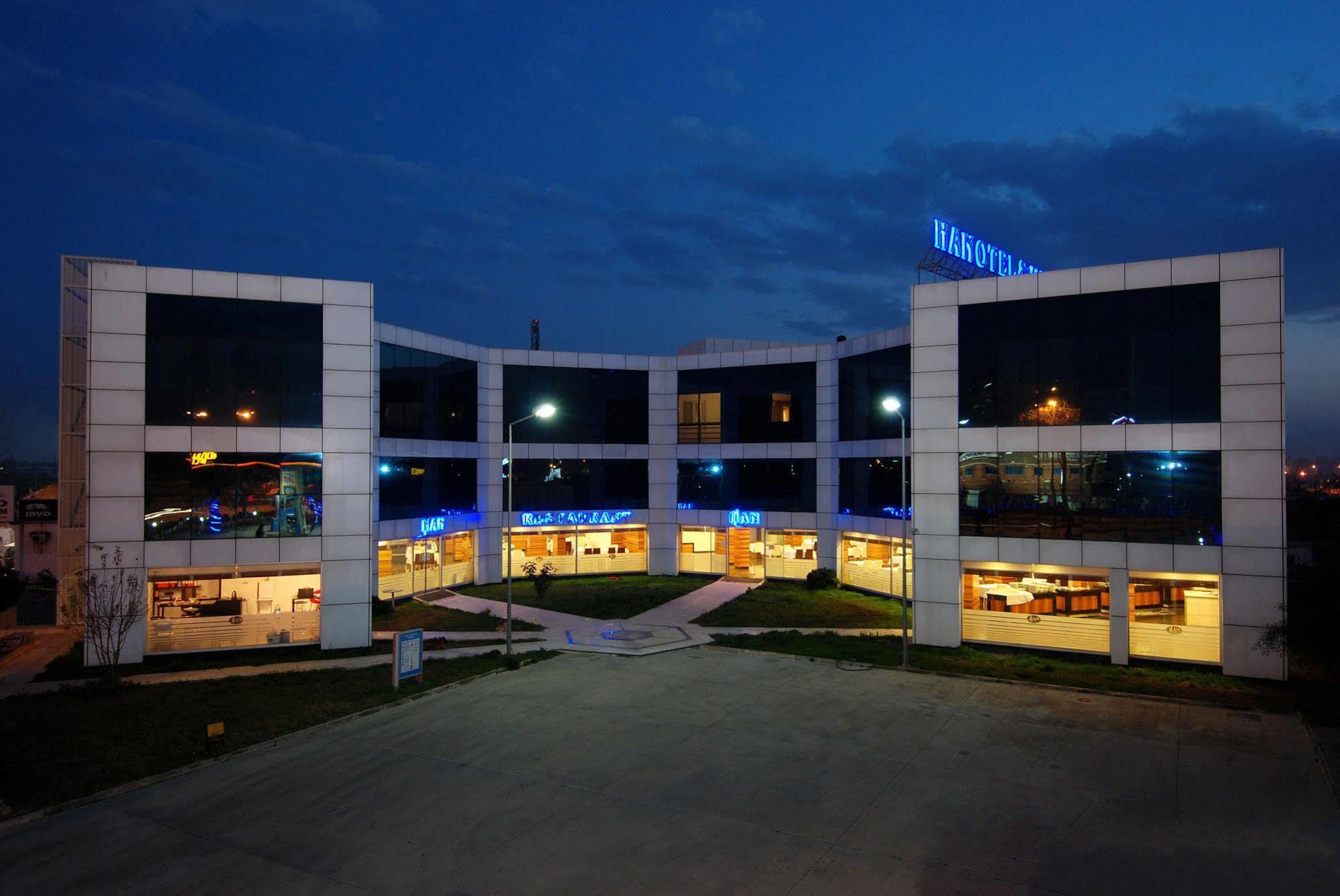 Han Hotel Анталия Екстериор снимка